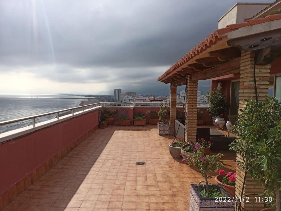 Apartamento Espectacular Terraza Y Vistas En 1A Linea De Playa Cullera Exterior foto